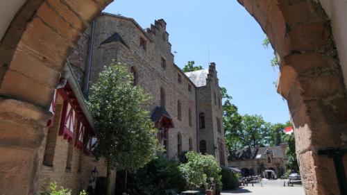 Burg Satzwey